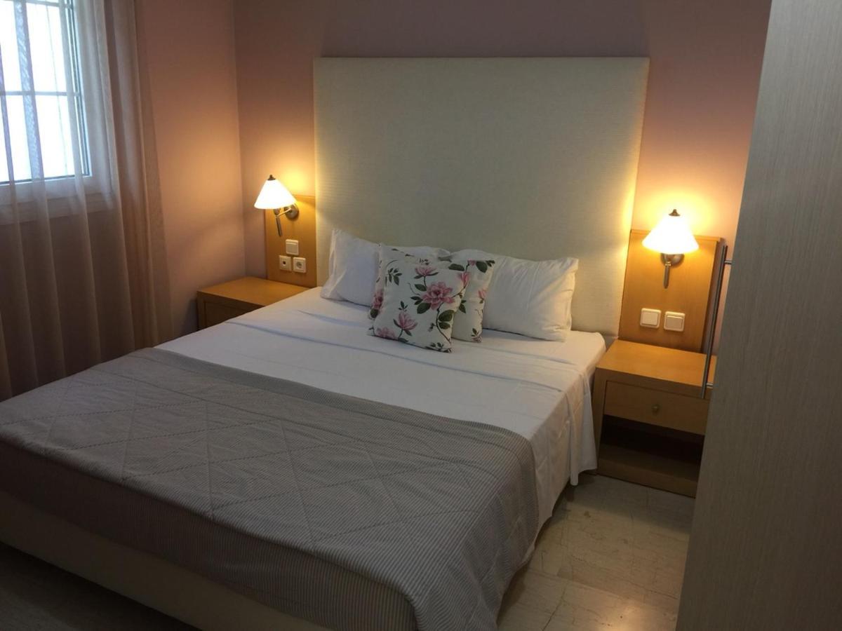 تولو Skalidis Apartments الغرفة الصورة